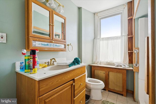 832 JEFFERSON AVE, Bristol, PA 19007