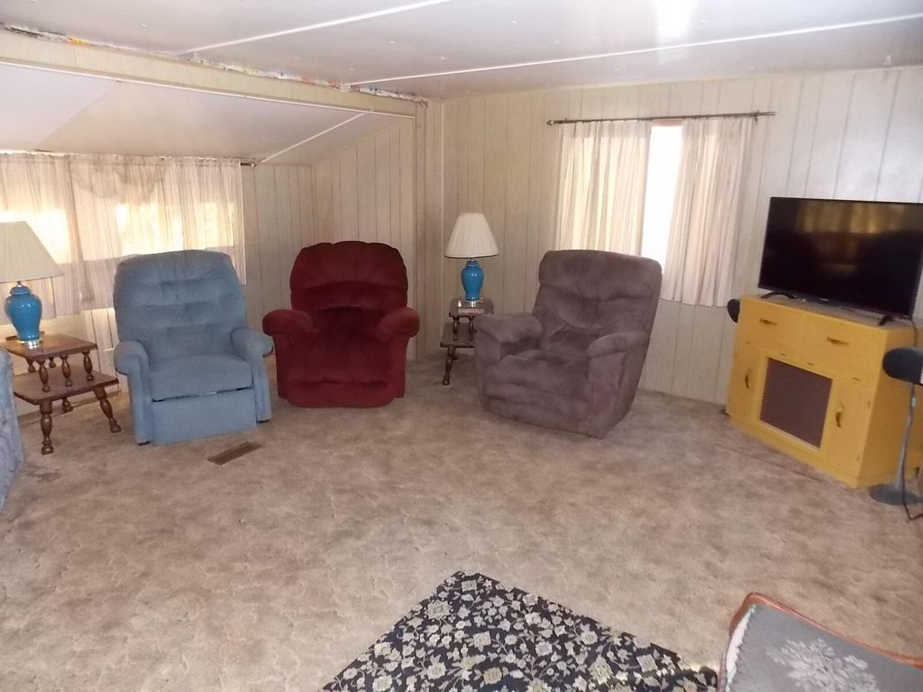 000 Main ST, Roy, MT 59471 photo 3