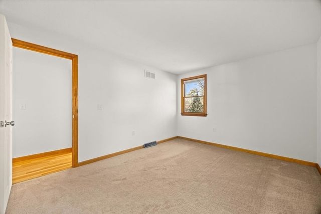 37 Annawon Dr, Halifax, MA 02338