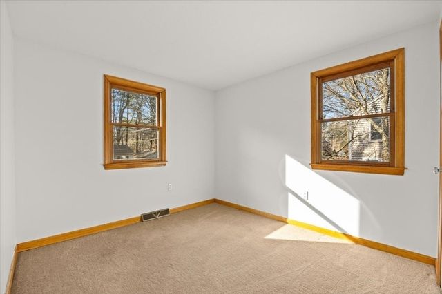 37 Annawon Dr, Halifax, MA 02338