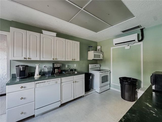 6851 Roswell Road P3, Atlanta, GA 30328