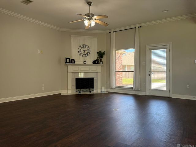 4036 Monte Vista Dr, Addis, LA 70710