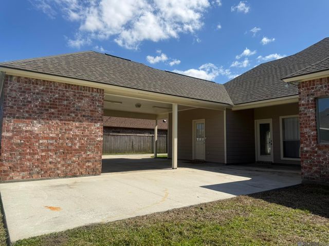 4036 Monte Vista Dr, Addis, LA 70710