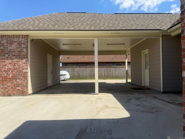 4036 Monte Vista Dr, Addis, LA 70710