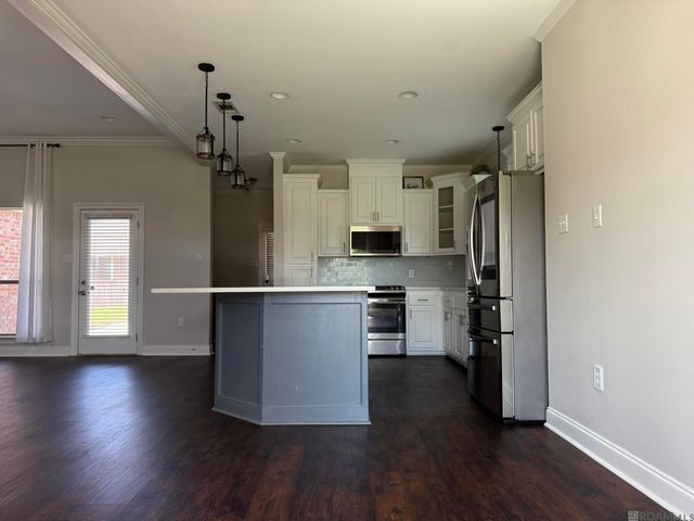 4036 Monte Vista Dr, Addis, LA 70710