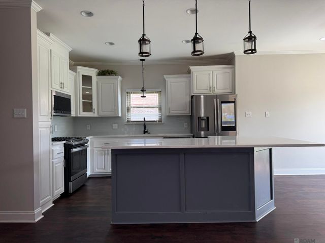 4036 Monte Vista Dr, Addis, LA 70710