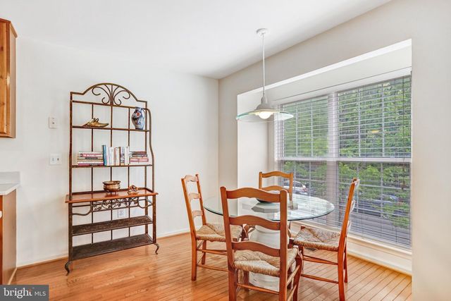 46764 MANCHESTER TER, Sterling, VA 20165