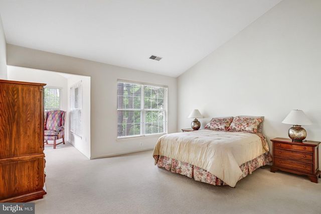 46764 MANCHESTER TER, Sterling, VA 20165