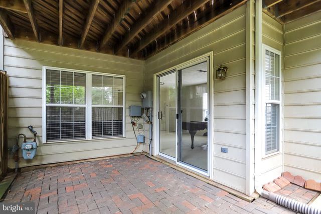 46764 MANCHESTER TER, Sterling, VA 20165