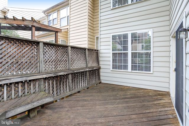 46764 MANCHESTER TER, Sterling, VA 20165