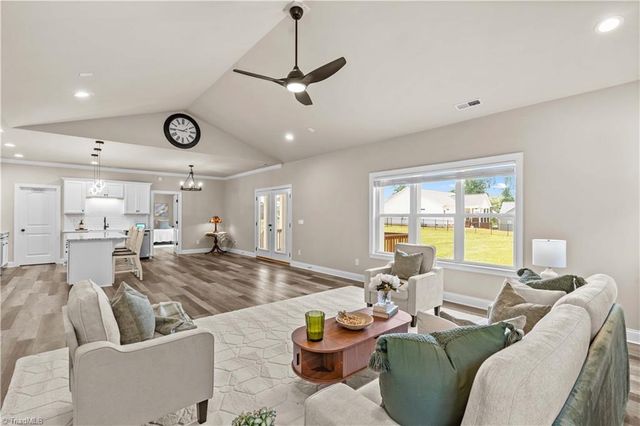 305 Absher Farm Loop, Statesville, NC 28625