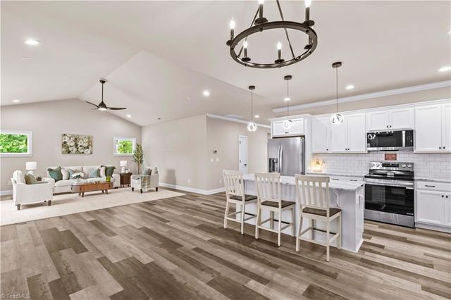 305 Absher Farm Loop, Statesville, NC 28625