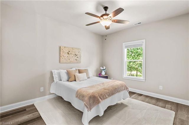 305 Absher Farm Loop, Statesville, NC 28625