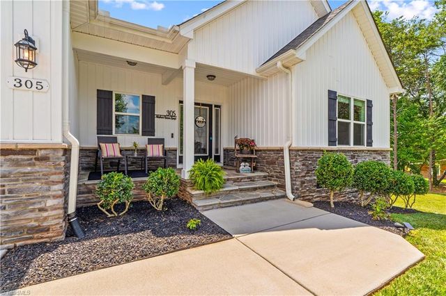 305 Absher Farm Loop, Statesville, NC 28625