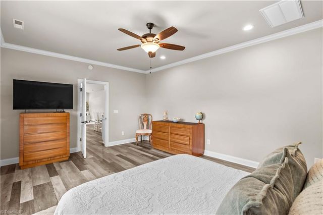 305 Absher Farm Loop, Statesville, NC 28625