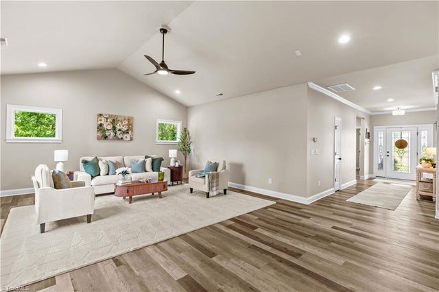 305 Absher Farm Loop, Statesville, NC 28625