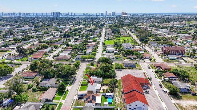 1333 W 31st Street, Riviera Beach, FL 33404