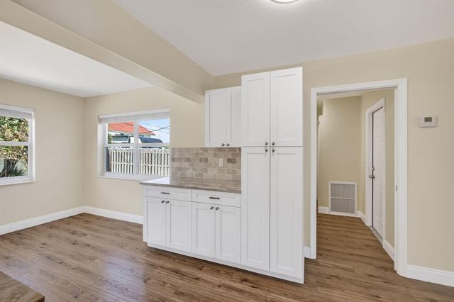 1333 W 31st Street, Riviera Beach, FL 33404