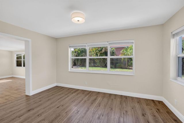 1333 W 31st Street, Riviera Beach, FL 33404