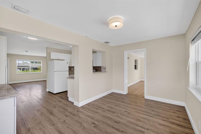1333 W 31st Street, Riviera Beach, FL 33404