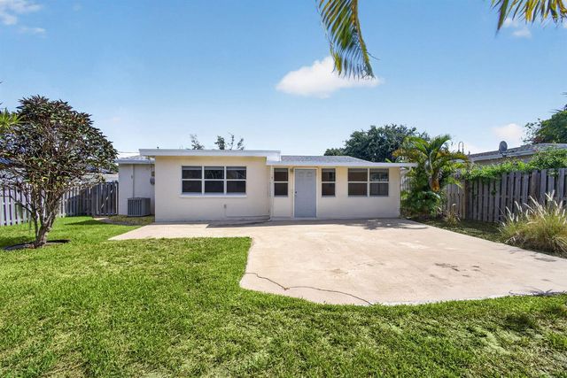 1333 W 31st Street, Riviera Beach, FL 33404
