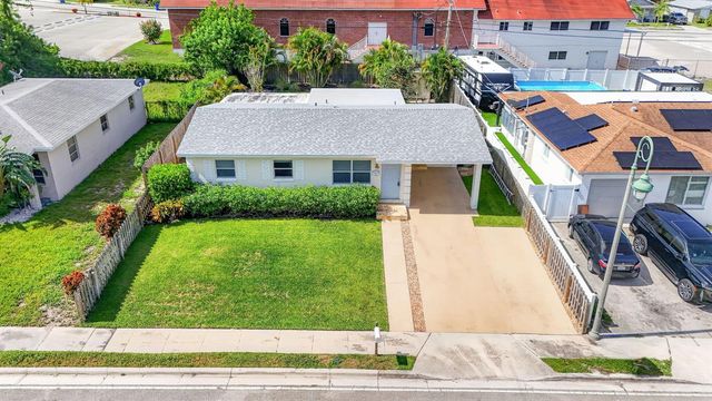 1333 W 31st Street, Riviera Beach, FL 33404