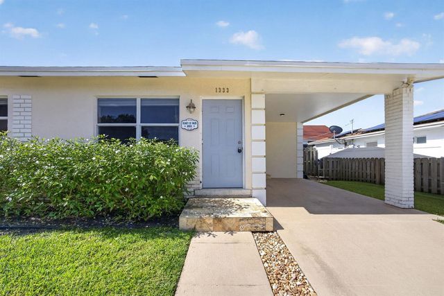 1333 W 31st Street, Riviera Beach, FL 33404