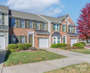 115 Autumn Falls Drive 34, Lake Wylie, SC 29710