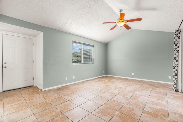 527 Brazos Drive SE, Rio Rancho, NM 87124