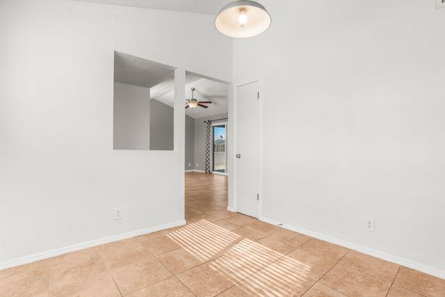 527 Brazos Drive SE, Rio Rancho, NM 87124