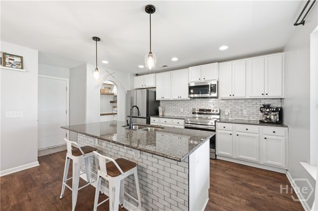208 Bellflower Circle, Guyton, GA 31312