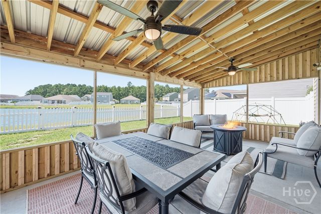 208 Bellflower Circle, Guyton, GA 31312