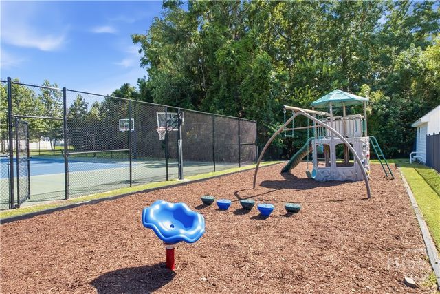 208 Bellflower Circle, Guyton, GA 31312