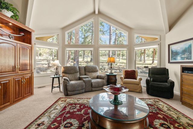 11629 Merganser Road, Klamath Falls, OR 97601