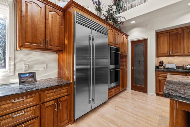 11629 Merganser Road, Klamath Falls, OR 97601