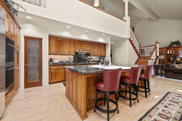 11629 Merganser Road, Klamath Falls, OR 97601