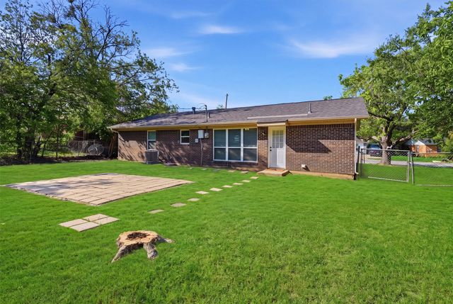 6214 Shadydell Drive, Fort Worth, TX 76135