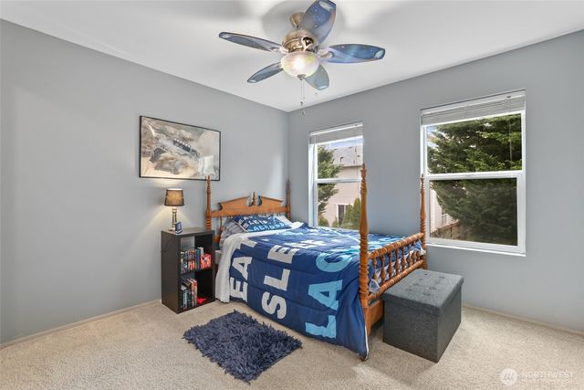 18401 95th Avenue Ct E, Puyallup, WA 98375