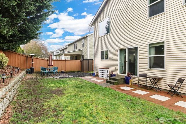 18401 95th Avenue Ct E, Puyallup, WA 98375