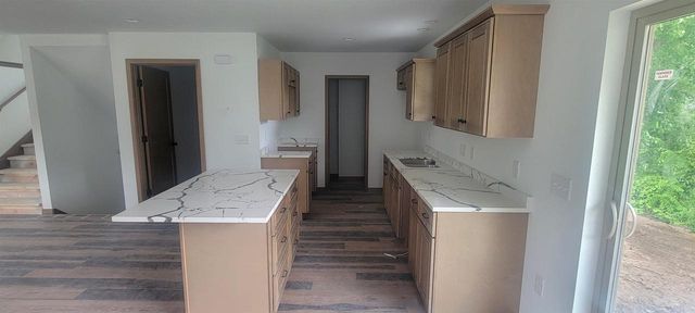 148 Shaw Street, Baraboo, WI 53913