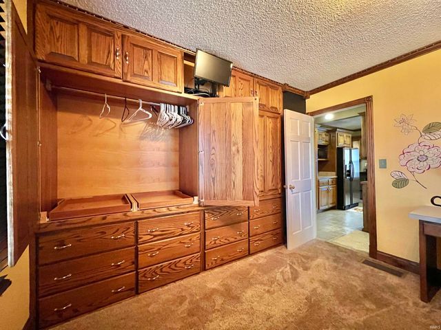 60 S State Route 261, Boonville, IN 47601