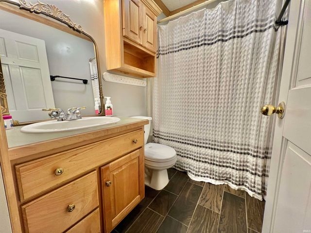 60 S State Route 261, Boonville, IN 47601