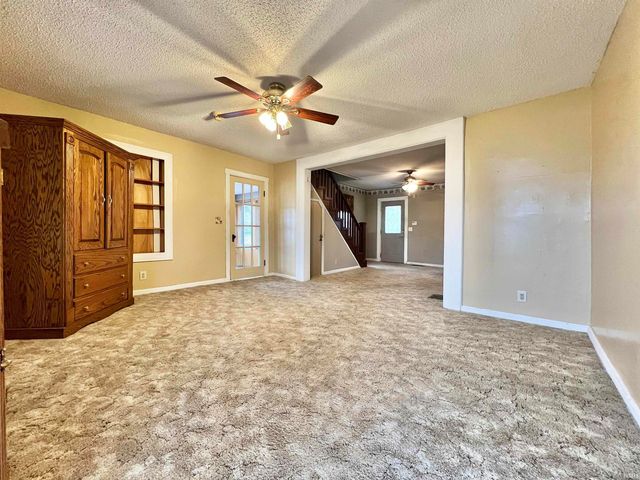 60 S State Route 261, Boonville, IN 47601