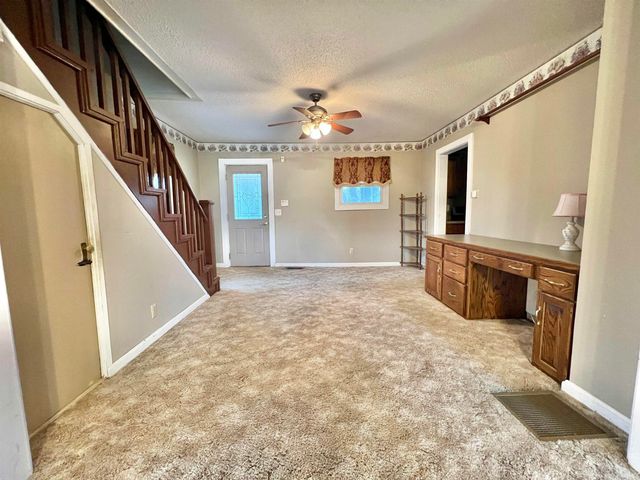 60 S State Route 261, Boonville, IN 47601