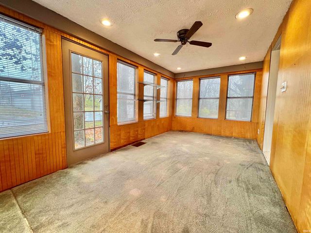 60 S State Route 261, Boonville, IN 47601