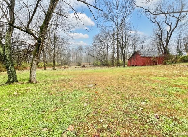 60 S State Route 261, Boonville, IN 47601