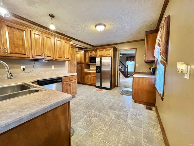 60 S State Route 261, Boonville, IN 47601