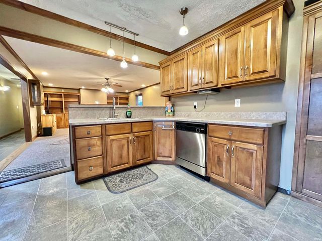 60 S State Route 261, Boonville, IN 47601