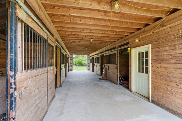 112 Stony Brook Rd, East Amwell Twp., NJ 08525