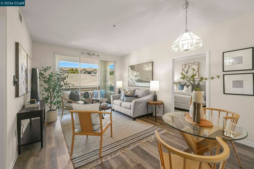 1860 Tice Creek Dr 1228, Walnut Creek, CA 94595